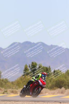 media/May-12-2024-SoCal Trackdays (Sun) [[ad755dc1f9]]/12-Turn 7 (1150am)/